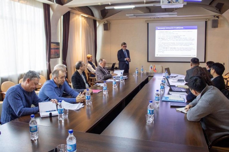 В.М. Никитин на заседании рабочей группы